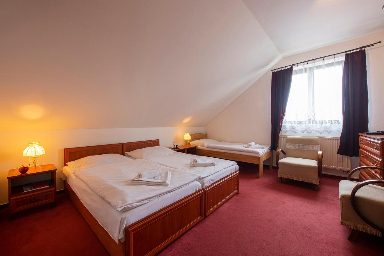 Motel&Restaurant Lavender Poprad Eksteriør billede